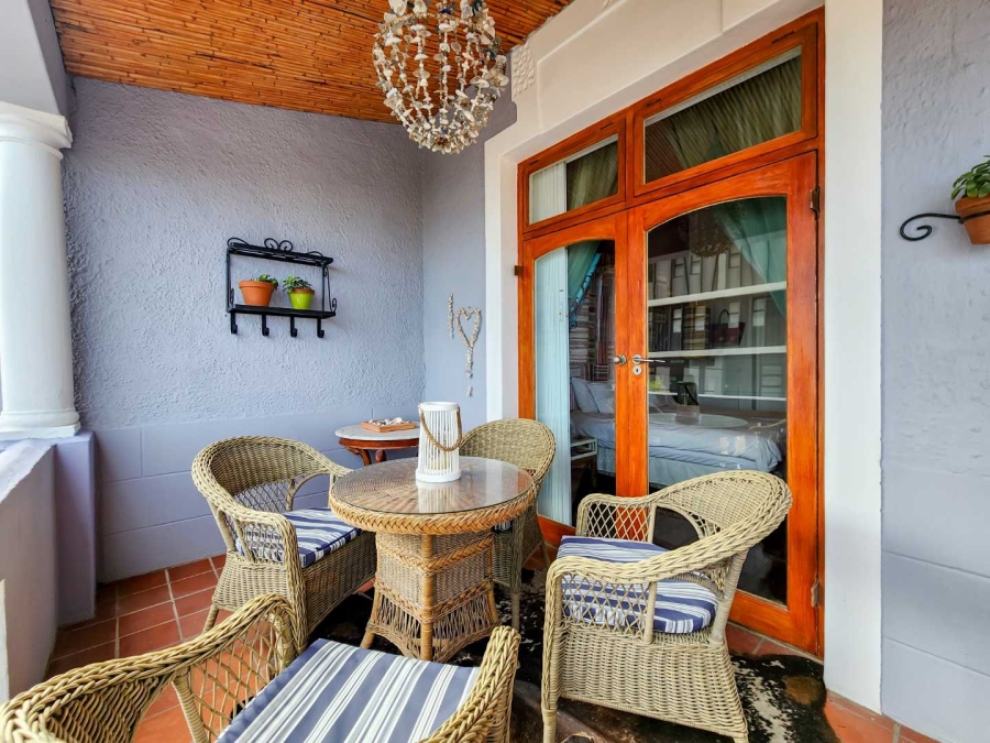 3 Bedroom Property for Sale in Sea Point Western Cape